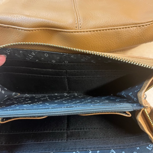 Olivia + Joy tan tassle shoulder bag purse with matching wallet - Picture 3 of 14